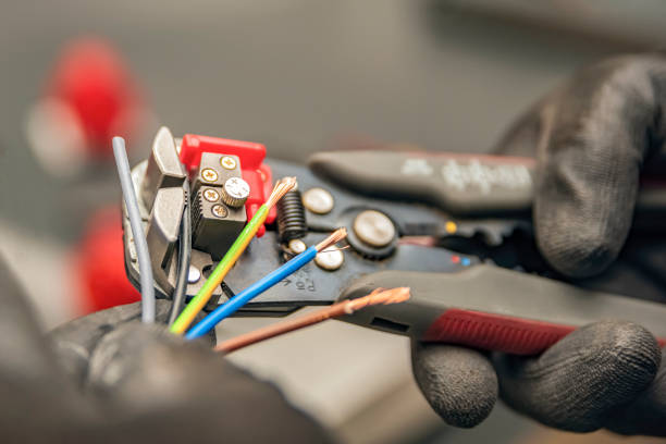 Professional Electrician in Junction City, OR